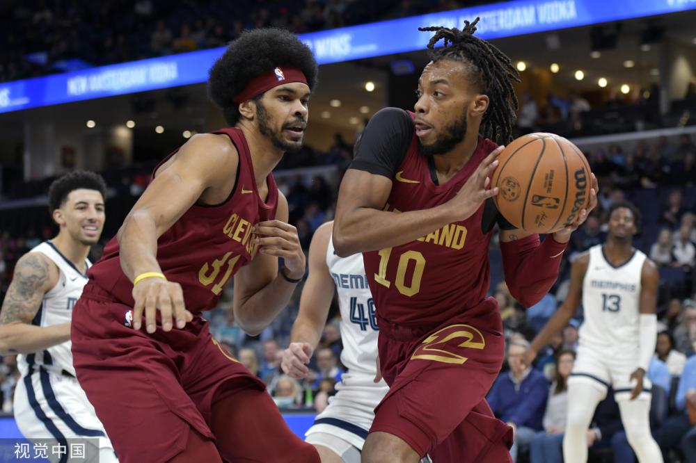 公开身份的 公开身份的