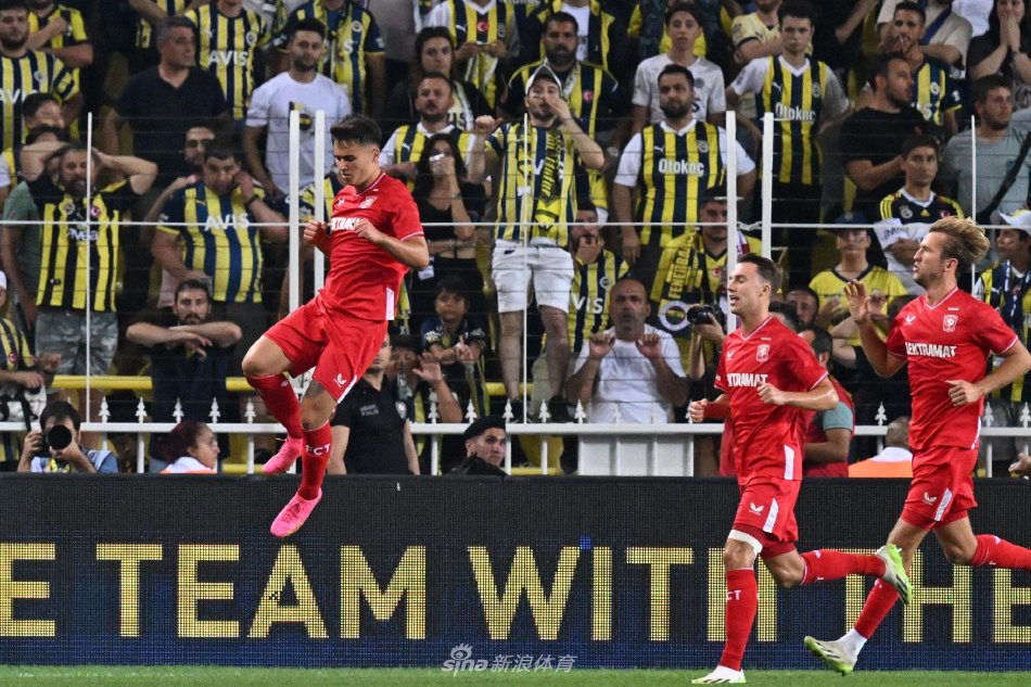 城再一次成 城再一次成