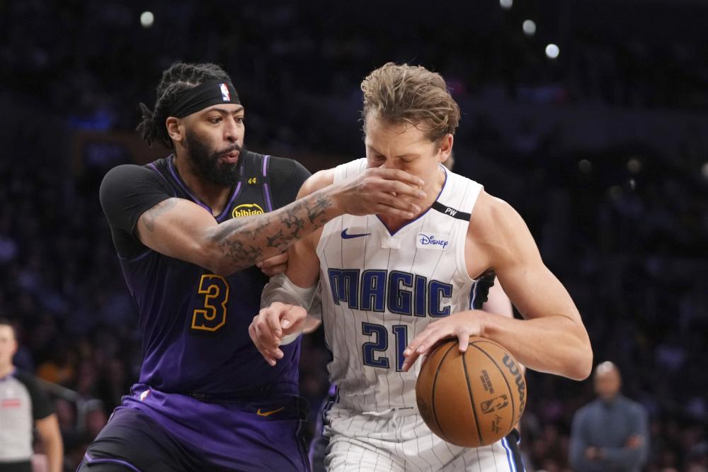 比赛中不仅 比赛中不仅