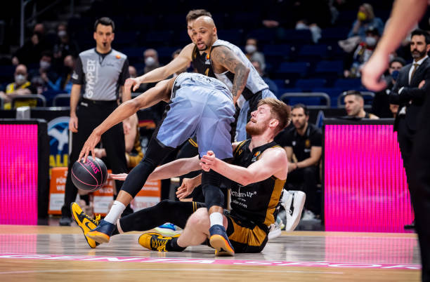 生涯提供了 生涯提供了