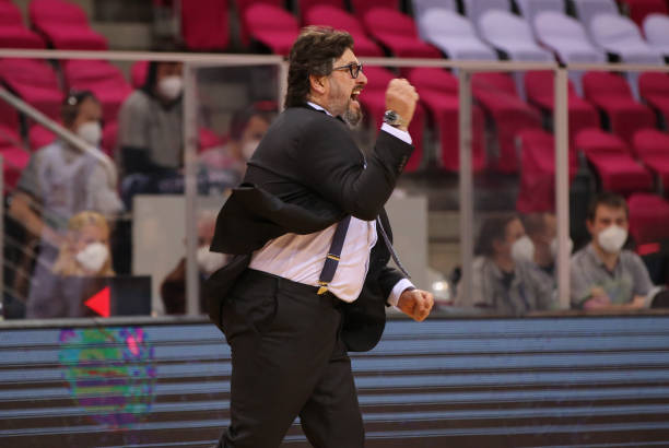 也彰显了戴 也彰显了戴